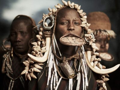 Mursi-tribe-810x540
